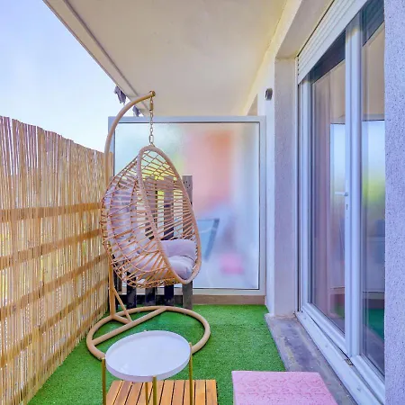 Oasis D'exception Avec Terrasse Privée&piscine ! Appartement Courcouronnes